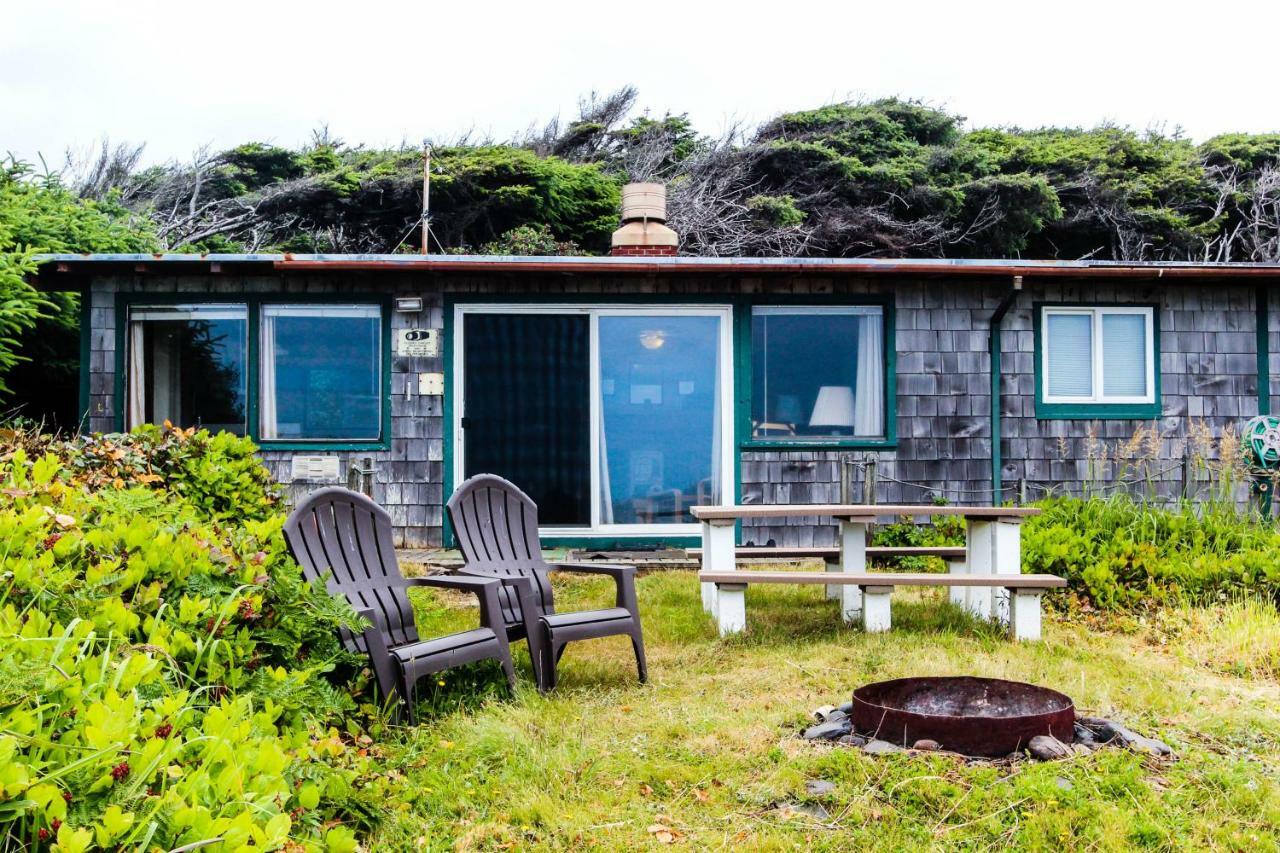 Dulcinea'S Cabin Yachats Bagian luar foto