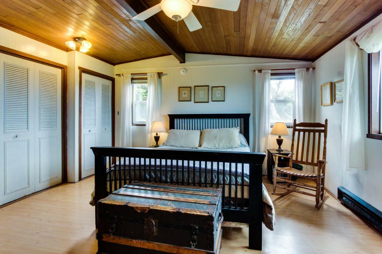 Dulcinea'S Cabin Yachats Bagian luar foto
